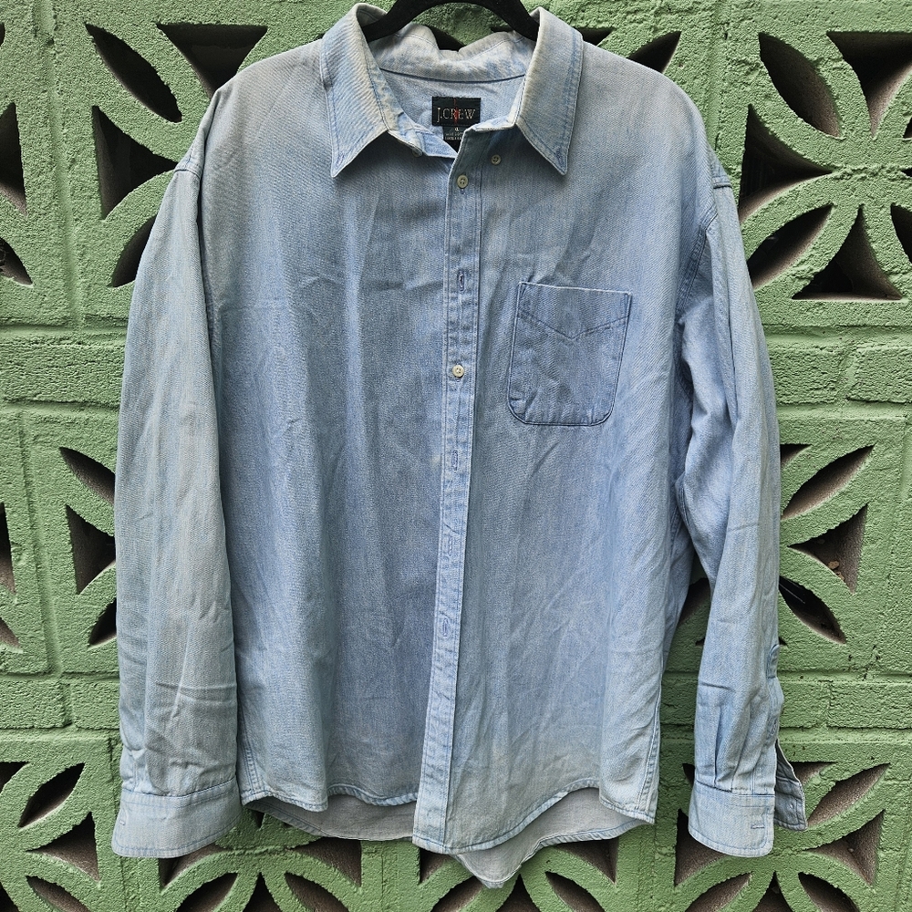 J. Crew Vintage XL mens denim button-up shirt